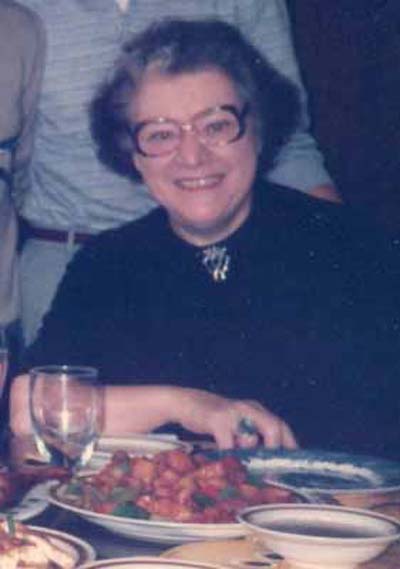 約克大學瓊斯教授 Professor Kathleen Jones, Department of Social Administration and Social Work, University of York